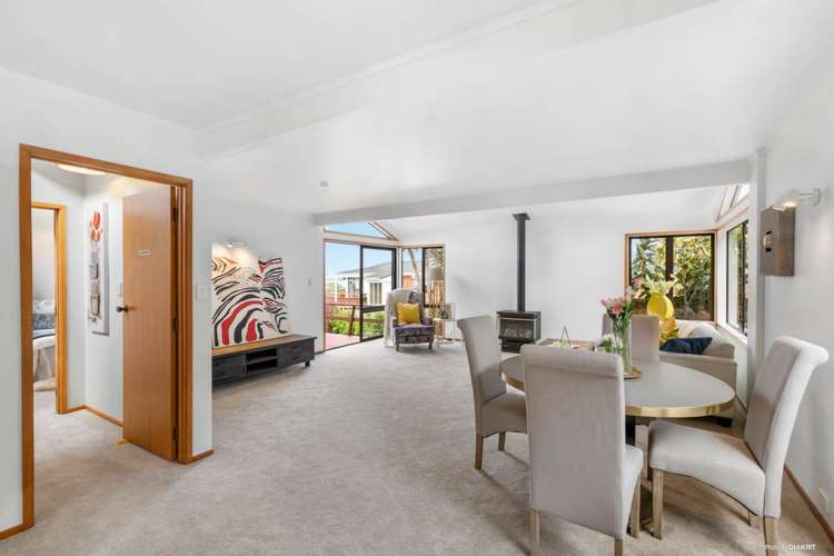 2/3 Holdaway Avenue Northcote_8