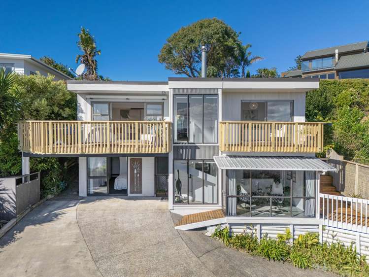 28 Duncansby Road Stanmore Bay_1