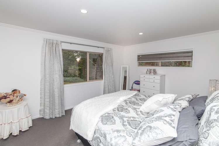 3 Pukeuri Lane Hillsborough_22