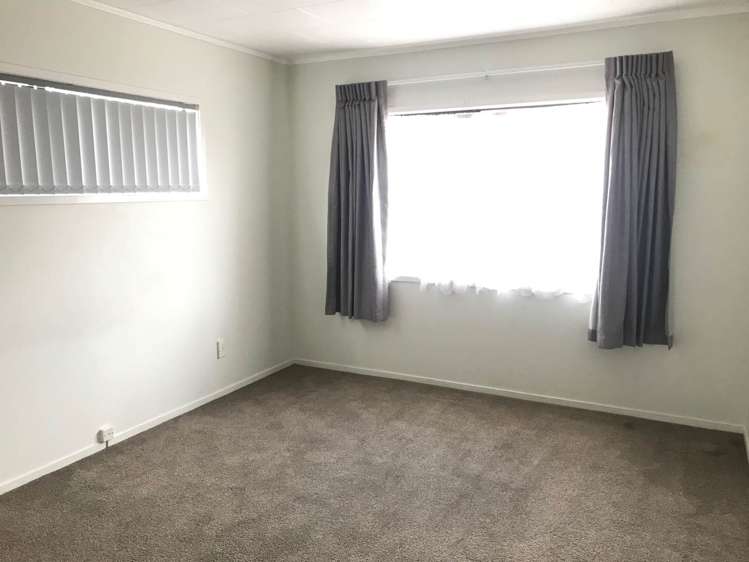 48 Aviemore Drive Highland Park_7