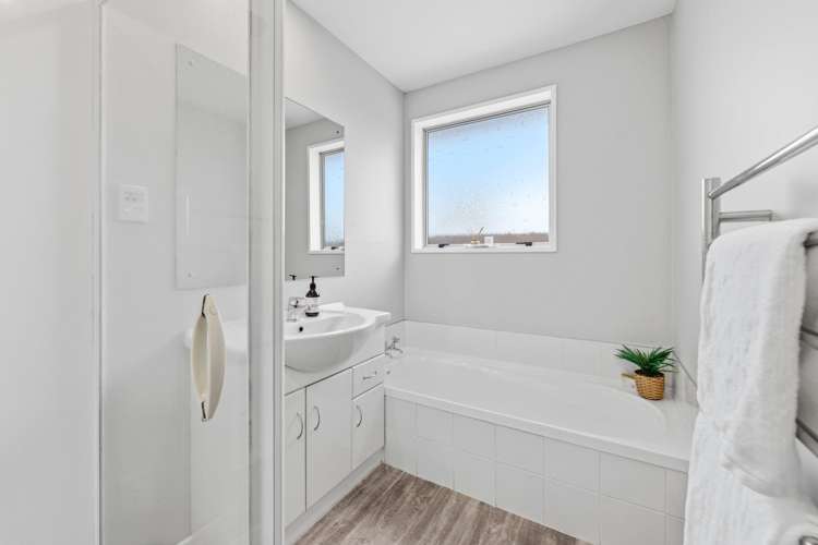 63 Solomon Avenue Redwood_10