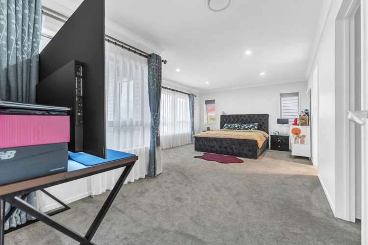 15 Uru Drive Flat Bush_15