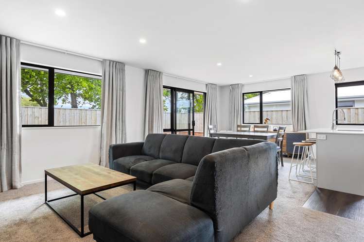 3 Crossley Avenue Woodend_11