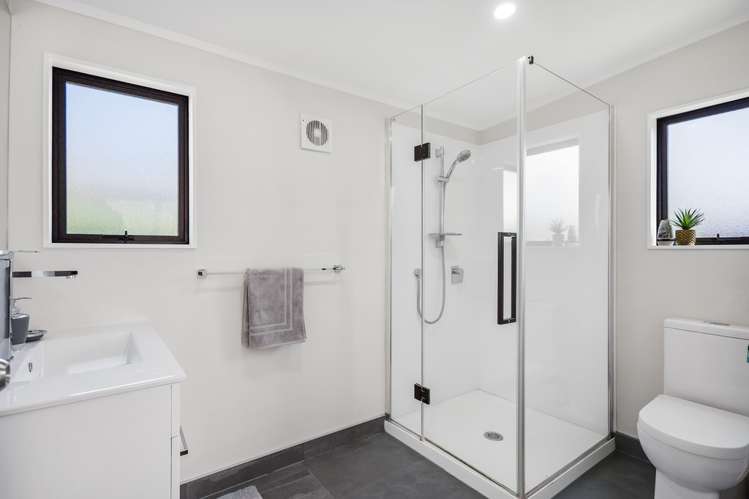 16 Awakino Place Manurewa_14