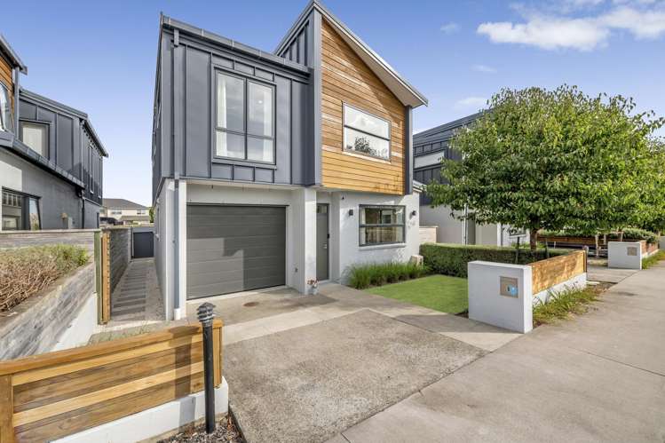 8 Whakaora Lane Flat Bush_19