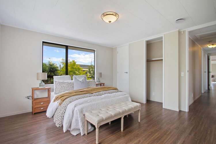 17 Thalia Place Totara Vale_7