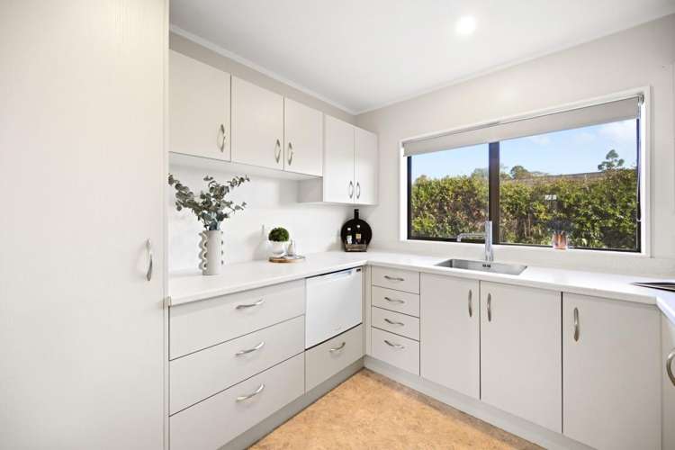 17 Pohutukawa Drive Pukete_3