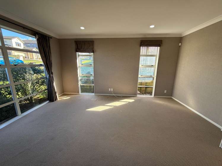 44 Seresin Crescent Flat Bush_4