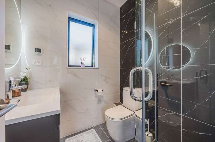 5 Strummers Lane Papakura_9