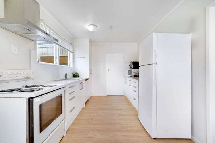 6 Valencia Place Manurewa_5