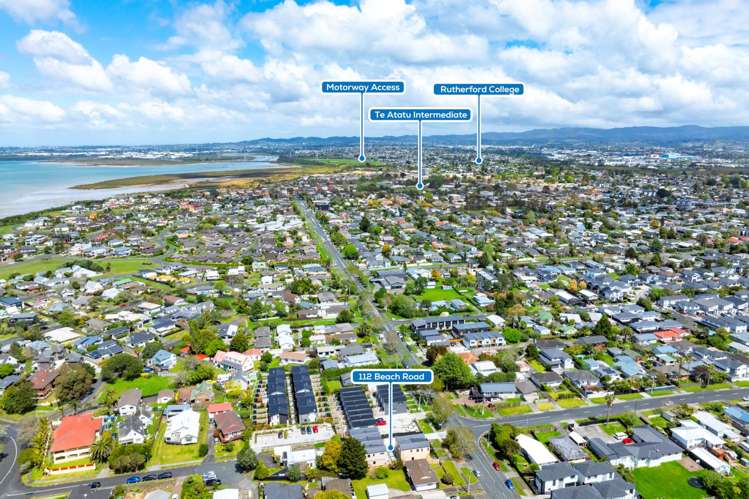 112F Beach Road Te Atatu Peninsula_23