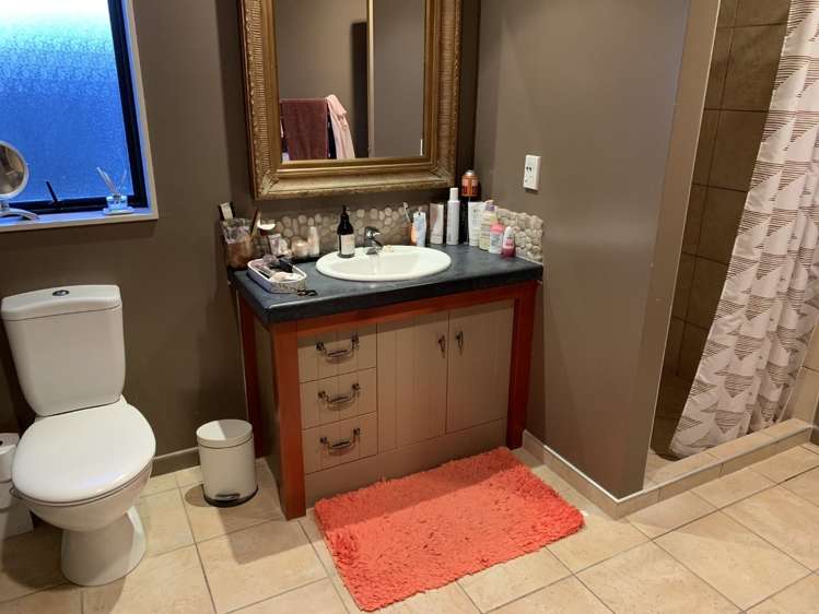 14 Mauritius Key Papamoa_16