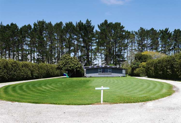 152 Cross Road Lepperton_4