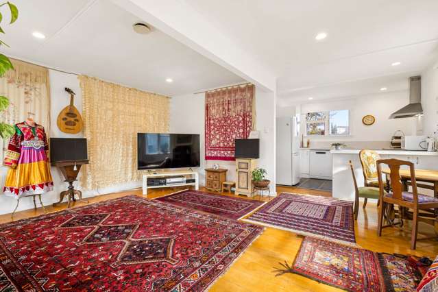 8 Pirangi Street Pt England_4