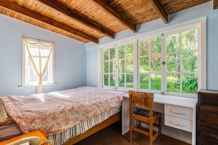 4 Queens Drive Oneroa_16