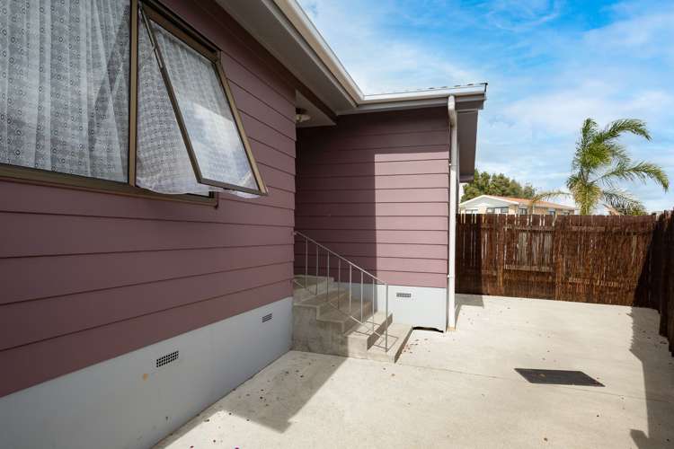 16 Jasmine Avenue Dinsdale_19