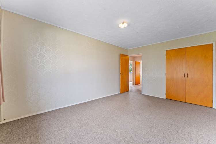 39 Kohekohe Street New Lynn_11