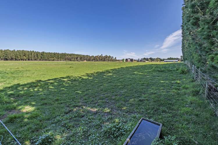 1887 Bealey Road Darfield_17