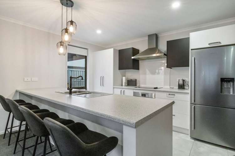 6 Blacklock Road Pyes Pa_2