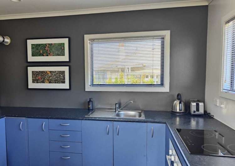 47B Railway Row Ohakune_5