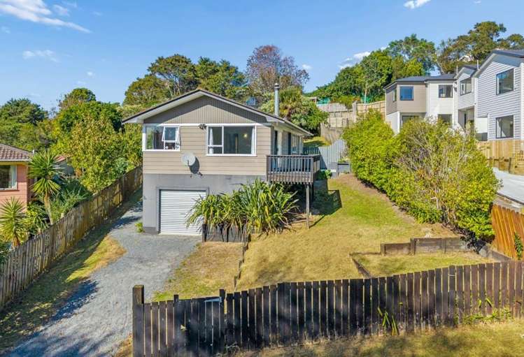20 Zingaro Place Massey_11