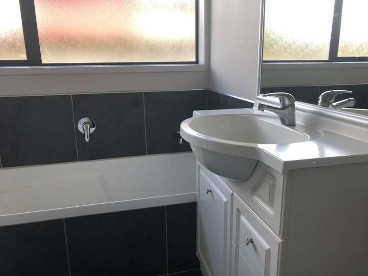 8 Wairua Place Pukekohe_11