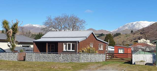 21 Gordon Street Kurow_2