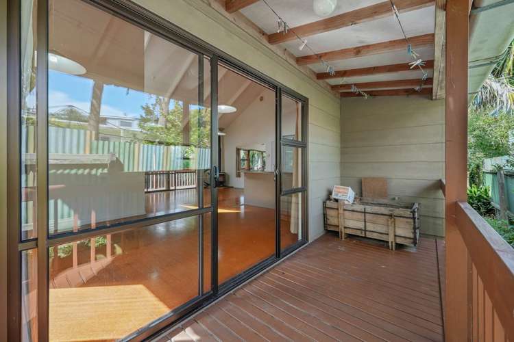 24 Kereru Street Henderson_12