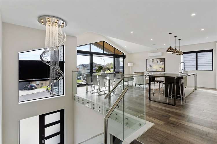 26 Gospel Heights Flat Bush_4