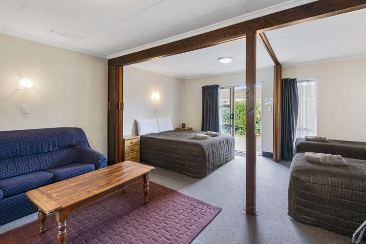 347 Worcester Street Linwood_9