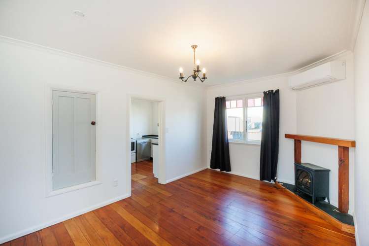 23 Ross Street Marton_14