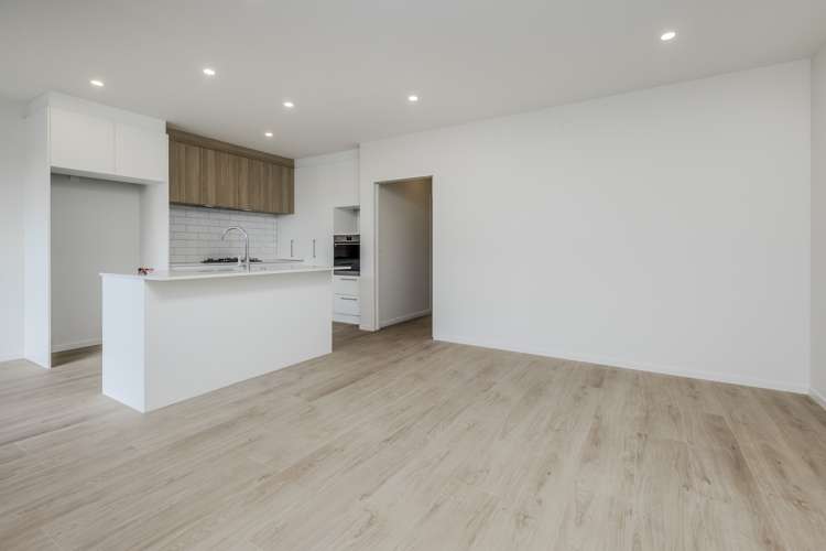 23 ADLAM LANE "WAIATA SHORES" Takanini_11