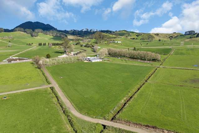 240 Otakairangi Road Riponui_1