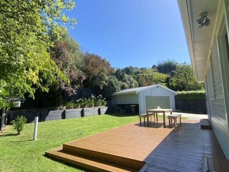 27 Bishopsworth St Hillsborough_12