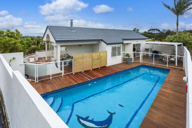 8 Caversham Drive Torbay_1