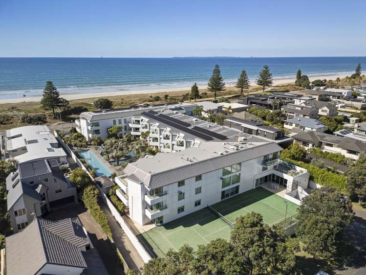 210/136 Marine Parade Mt Maunganui_21