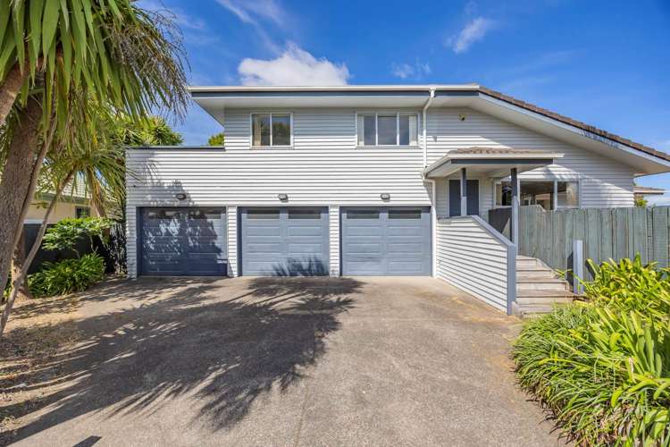 2 Redwood Drive_0