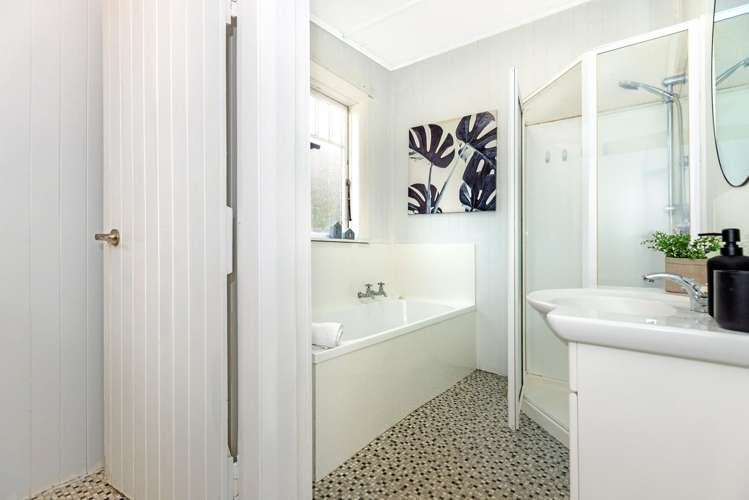 19 Macdonald Road Matawhero_12