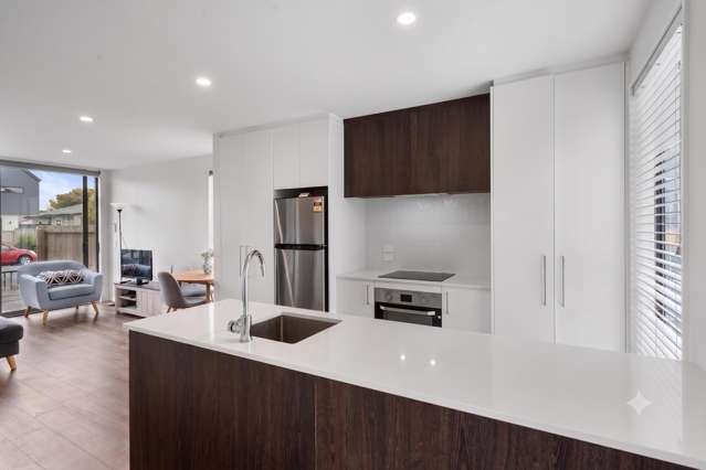 1/14 Leitch Street Somerfield_2
