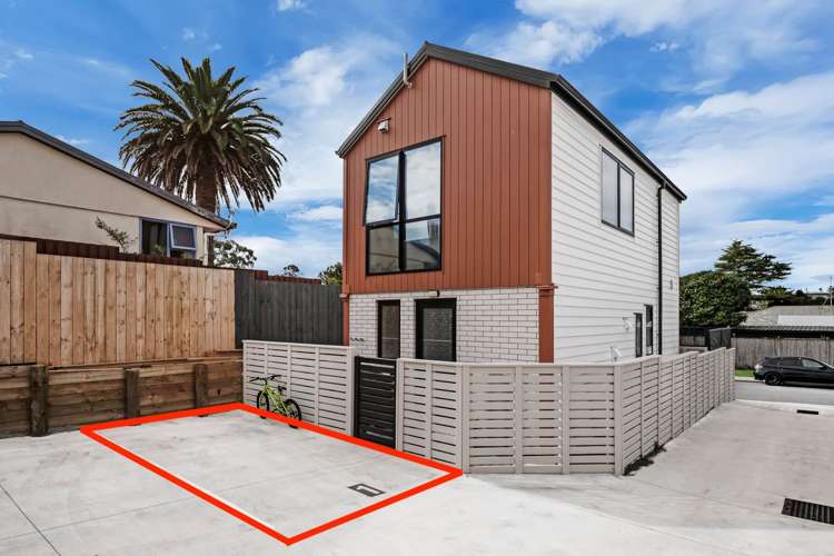 1/11 McLean Avenue Papatoetoe_32