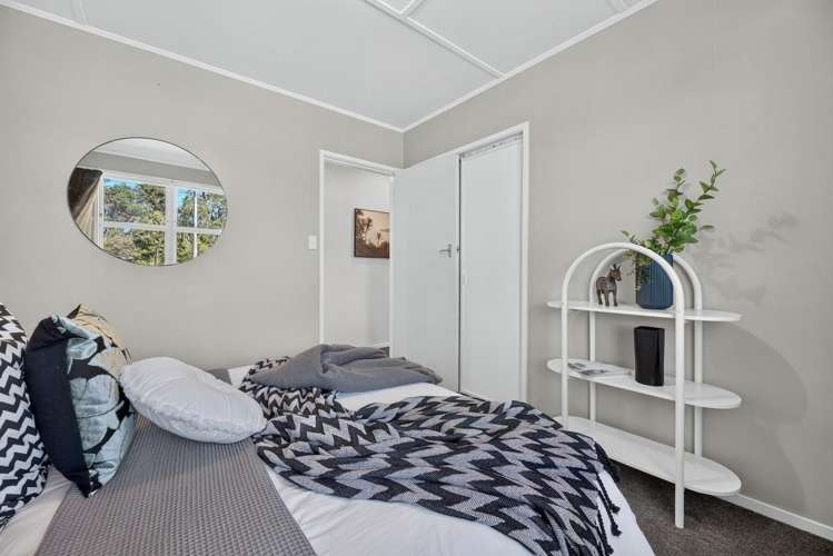 79 Woodward Street Featherston_20