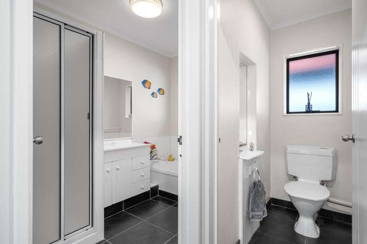 17 Coleridge Place Stoke_15