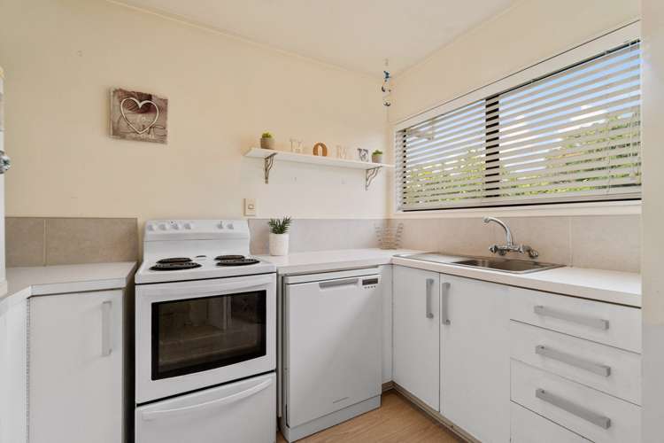 2/20 Hill Crescent Papakura_8