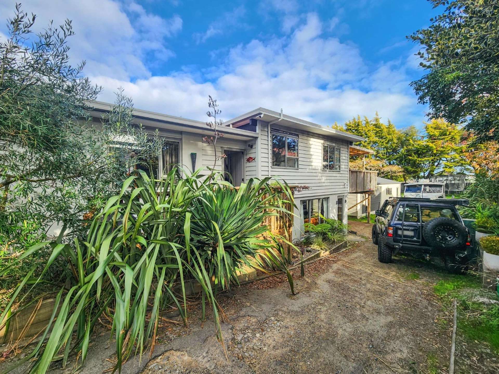88 Martin Road 10587_0