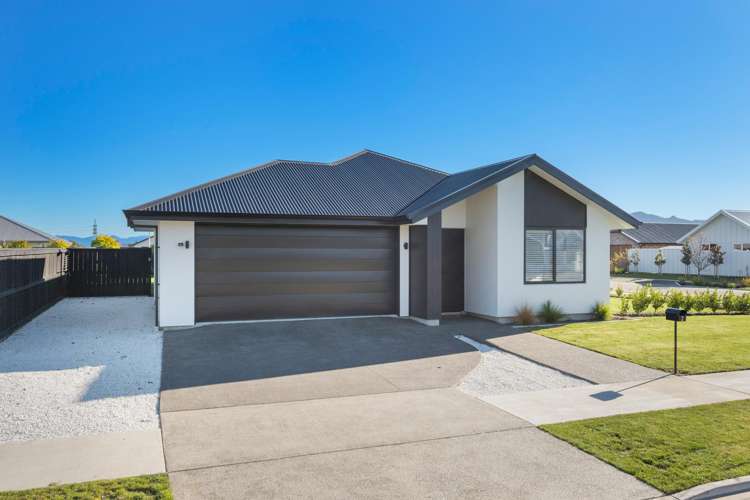 2 Chapel Close_0