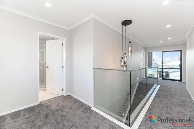 190A,B,C Buckland Rd Mangere East_4