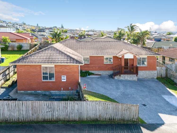 13 Westglen Place Ranui_22