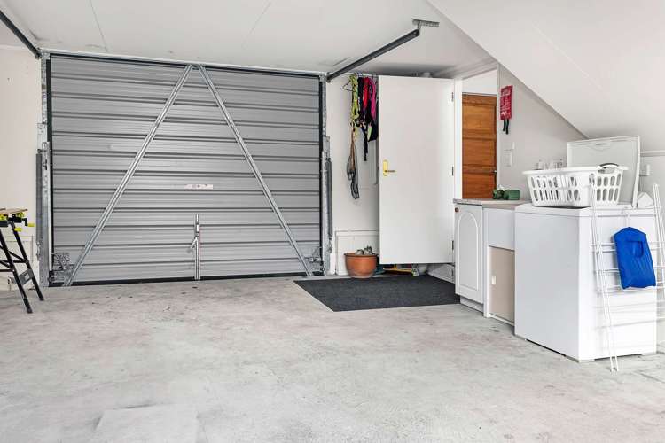 3a Wharewaka Road Wharewaka_26