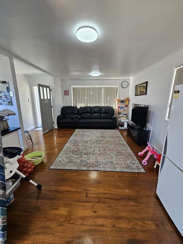 147 Rosier Road Glen Eden_2