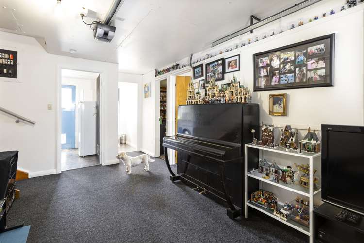 21 Newbourne Crescent Redwoodtown_26